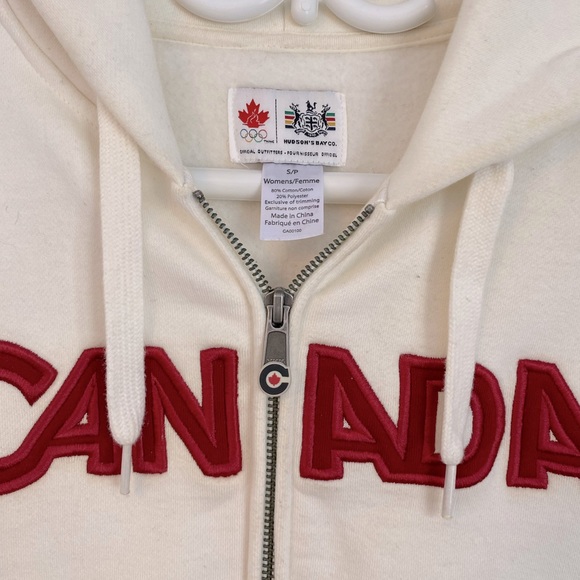 Official 2010 Roots hoodie is cream - S - Picture 2 of 3